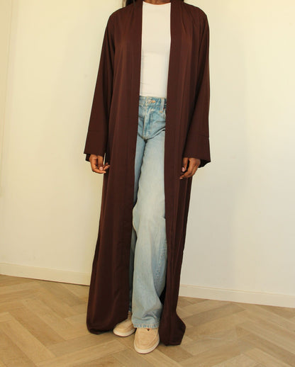 Néla Abaya